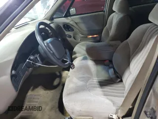 1998 Pontiac Bonneville SE z VIN 1G2HX52K6WH213866, wystawiony jako Copart lot #58358105 z przebiegiem 180 993 mil mil oraz Szkoda całkowita • Salvage title. Historia ofert i sprzedaży dostępna na DreamBid. Obrazek 7.