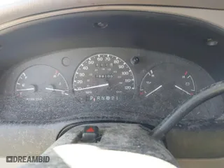 1998 Ford Ranger XL with VIN 1FTYR10U8WUB16744, listed as a IAAI auction lot 41665843 with 199,105 mi miles. Bid and sale history available at carsss.com. Image 7.