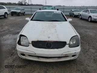 2001 Mercedes-Benz SLK-Class Kompressor with VIN WDBKK49F71F215406, listed as a Copart auction lot 49021325 with 101,479 mi miles and Salvage Title. Bid and sale history available at carsss.com. Image 5.