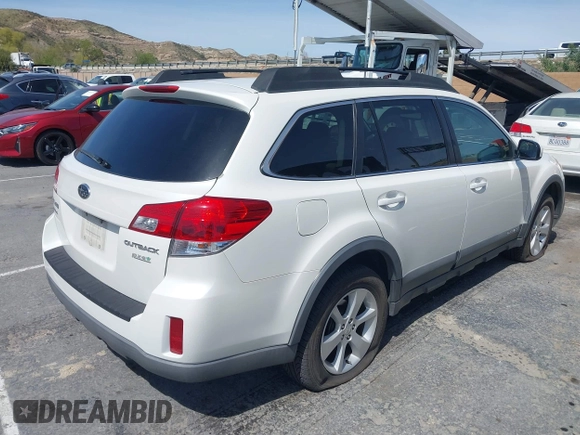 2013 Subaru Outback Premium z VIN 4S4BRBCC6D3259446, wystawiony jako IAAI lot #41834751 z przebiegiem 225 545 mil mil oraz . Historia ofert i sprzedaży dostępna na DreamBid. Obrazek 4.