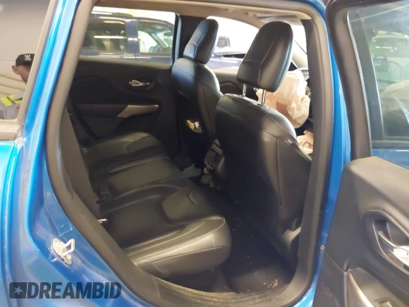 2018 Jeep Cherokee Limited with VIN 1C4PJMDX4JD546563, listed as a IAAI auction lot 42115948 with 112,014 mi miles and . Bid and sale history available at DreamBid. Image 8.