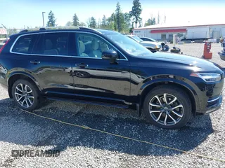 2017 Volvo XC90 Momentum с VIN YV4A22PK7H1175141, выставлен на аукционе IAAI как лот 42326312 с пробегом 79 261 миль миль и . История ставок и продаж доступна на DreamBid. Изображение 13.