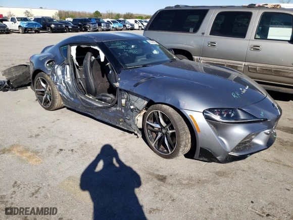 2022 Toyota GR Supra 3.0 with VIN WZ1DB0C05NW047232, listed as a Copart auction lot 40346433 with 15,022 mi miles. Bid and sale history available at carsss.com. Image 4.