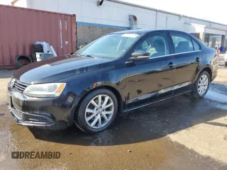 2013 Volkswagen Jetta SE z VIN 3VWDP7AJ0DM430981, wystawiony jako Copart lot #48875985 z przebiegiem 155 563 mil mil oraz Szkoda całkowita • Salvage title. Historia ofert i sprzedaży dostępna na DreamBid. Obrazek 1.
