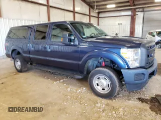 2015 Ford F-250 Lariat z VIN 1FT7W2B61FED10714, wystawiony jako Copart lot #56411225 z przebiegiem 50 402 mil mil oraz Czysty tytuł • Clean title. Historia ofert i sprzedaży dostępna na DreamBid. Obrazek 4.
