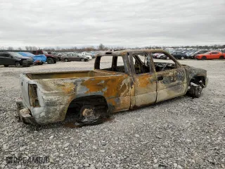 2000 Chevrolet Silverado 1500 LS with VIN 1GCEK19T3YZ359577, listed as a Copart auction lot 48153185 with 0 mi miles and Non Repairable. Bid and sale history available at carsss.com. Image 3.