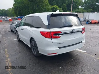 2022 Honda Odyssey Elite with VIN 5FNRL6H91NB040519, listed as a IAAI auction lot 41992662 with 34,001 mi miles and . Bid and sale history available at DreamBid. Image 3.