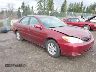 2004 Toyota Camry LE with VIN 4T1BF32K74U069737, listed as a IAAI auction lot 41746236 with 48,026 mi miles. Bid and sale history available at carsss.com. Image 1.