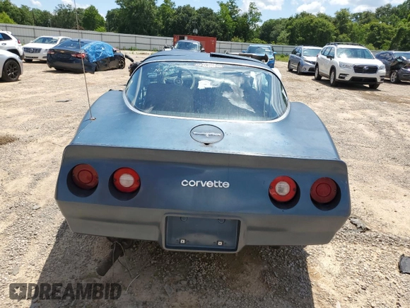 1980 Chevrolet Corvette z VIN 1Z878AS407077, wystawiony jako Copart lot #55312454 z przebiegiem Nie podano mil oraz Szkoda całkowita • Salvage title. Historia ofert i sprzedaży dostępna na DreamBid. Obrazek 6.
