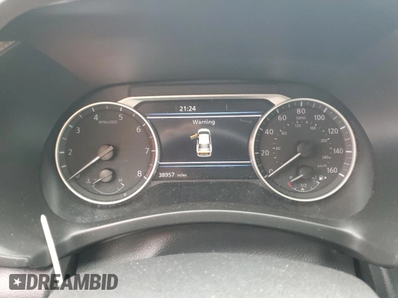 2021 Nissan Sentra SR with VIN 3N1AB8DV2MY211962, listed as a Copart auction lot 55262985 with 38,957 mi miles and Salvage Title. Bid and sale history available at DreamBid. Image 9.