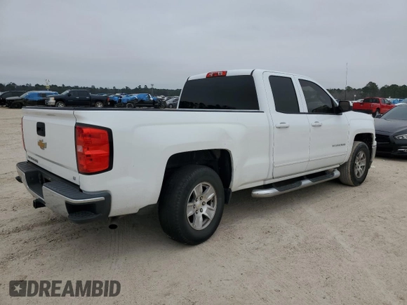2015 Chevrolet Silverado 1500 LT with VIN 1GCRCREH4FZ387609, listed as a Copart auction lot 45706205 with 136,500 mi miles and Salvage Title. Bid and sale history available at carsss.com. Image 3.