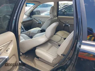 2011 Volvo XC90 I6 z VIN YV4952CY0B1588319, wystawiony jako IAAI lot #42459525 z przebiegiem 166 319 mil mil oraz . Historia ofert i sprzedaży dostępna na DreamBid. Obrazek 14.
