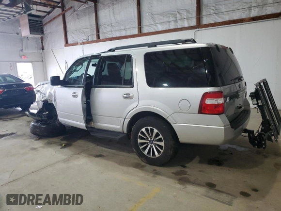 2017 Ford Expedition XLT с VIN 1FMJU1HT6HEA43801, выставлен на аукционе Copart как лот 53719185 с пробегом 165 978 миль миль и Списание • Salvage title. История ставок и продаж доступна на DreamBid. Изображение 2.