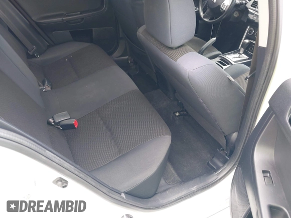 2016 Mitsubishi Lancer ES z VIN JA32U2FU7GU000923, wystawiony jako IAAI lot #42238951 z przebiegiem 134 955 mil mil oraz . Historia ofert i sprzedaży dostępna na DreamBid. Obrazek 8.