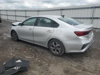 2021 Kia Forte LXS z VIN 3KPF24AD5ME334549, wystawiony jako Copart lot #57179825 z przebiegiem 43 544 mil mil oraz Szkoda całkowita • Salvage title. Historia ofert i sprzedaży dostępna na DreamBid. Obrazek 2.