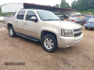 2007 Chevrolet Avalanche 3LT с VIN 3GNFK12357G158297, выставлен на аукционе IAAI как лот 42470883 с пробегом 22 147 миль миль и . История ставок и продаж доступна на DreamBid. Изображение 1.