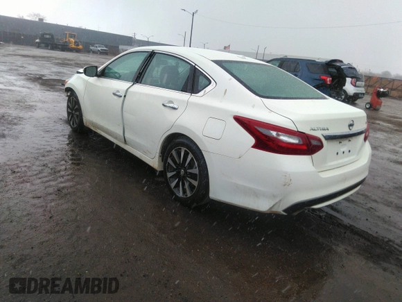 2018 Nissan Altima S with VIN 1N4AL3AP6JC192717, listed as a IAAI auction lot 41827627 with 163,360 mi miles and . Bid and sale history available at DreamBid. Image 3.
