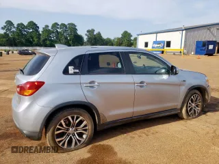 2017 Mitsubishi Outlander ES z VIN JA4AP3AUXHZ065264, wystawiony jako Copart lot #62930545 z przebiegiem 242 011 mil mil oraz Szkoda całkowita • Salvage title. Historia ofert i sprzedaży dostępna na DreamBid. Obrazek 3.