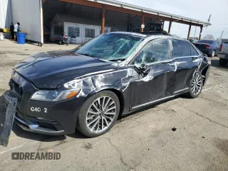2019 Lincoln Continental Select with VIN 1LN6L9SK4K5606004, listed as a Copart auction lot 48584395 with 110,917 mi miles and Salvage Title. Bid and sale history available at DreamBid. Image 1.