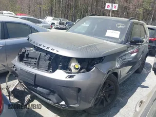 2019 Land Rover Discovery HSE Luxury z VIN SALRT2RV2KA095272, wystawiony jako IAAI lot #41697949 z przebiegiem 44 073 mil mil oraz . Historia ofert i sprzedaży dostępna na DreamBid. Obrazek 17.