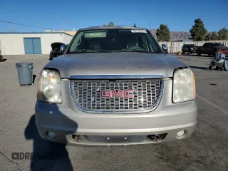 2008 GMC Yukon SLT 4SA z VIN 1GKFK13038R172640, wystawiony jako Copart lot #46718785 z przebiegiem 202 819 mil mil oraz Szkoda całkowita • Salvage title. Historia ofert i sprzedaży dostępna na DreamBid. Obrazek 5.