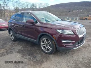 2019 Lincoln MKC Reserve with VIN 5LMCJ3D90KUL01456, listed as a IAAI auction lot 41215477 with 97,155 mi miles and . Bid and sale history available at carsss.com. Image 1.