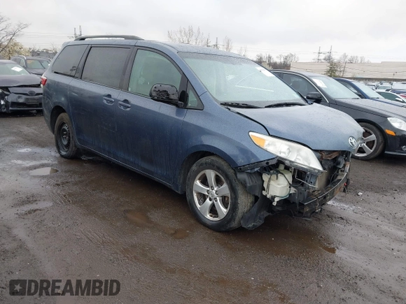 2015 Toyota Sienna LE AAS with VIN 5TDKK3DC6FS624643, listed as a IAAI auction lot 41919475 with Not Provided miles and . Bid and sale history available at DreamBid. Image 1.