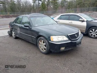 2002 Acura RL with VIN JH4KA96542C005442, listed as a IAAI auction lot 41951402 with 211,734 mi miles. Bid and sale history available at carsss.com. Image 1.