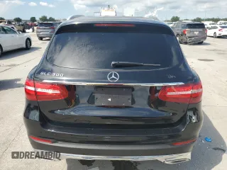 2018 Mercedes-Benz GLC 300 z VIN WDC0G4JB0JV047191, wystawiony jako Copart lot #67275795 z przebiegiem Nie podano mil oraz Czysty tytuł • Clean title. Historia ofert i sprzedaży dostępna na DreamBid. Obrazek 6.