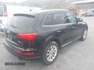 2015 Audi Q5 Premium with VIN WA1CFAFPXFA003961, listed as a IAAI auction lot 42061872 with 150,601 mi miles. Bid and sale history available at carsss.com. Image 4.