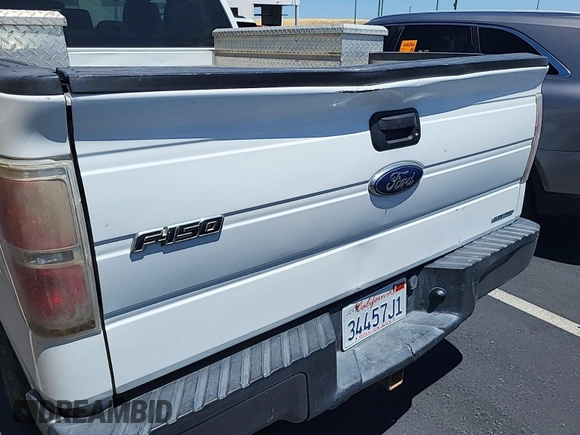 2013 Ford F-150 XL с VIN 1FTFX1EF3DFB24176, выставлен на аукционе IAAI как лот 42619562 с пробегом 73 254 миль миль и . История ставок и продаж доступна на DreamBid. Изображение 9.