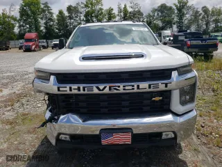 2021 Chevrolet Silverado 3500HD LT with VIN 1GC4YTEY4MF307491, listed as a Copart auction lot 63850124 with 43,029 mi miles and Salvage Title. Bid and sale history available at carsss.com. Image 5.