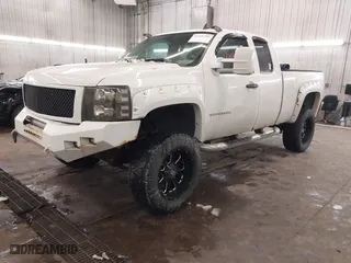 2009 Chevrolet Silverado 1500 LT with VIN 1GCEK29079Z200459, listed as a IAAI auction lot 41606705 with 313,817 mi miles. Bid and sale history available at carsss.com. Image 19.