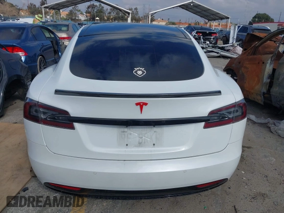 2016 Tesla Model S 90D with VIN 5YJSA1E27GF153525, listed as a IAAI auction lot 41539221 with 145,771 mi miles and . Bid and sale history available at DreamBid. Image 16.