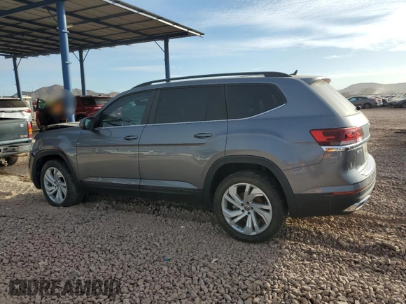 2022 Volkswagen Atlas SE with VIN 1V2JR2CA5NC515557, listed as a Copart auction lot 45356975 with 10,442 mi miles and Clean title. Bid and sale history available at DreamBid. Image 2.