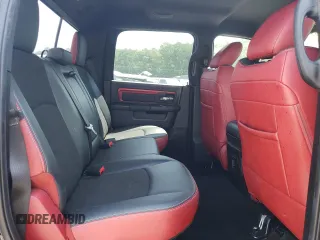 2015 Ram 1500 Rebel z VIN 1C6RR7YT4FS751370, wystawiony jako Copart lot #61675064 z przebiegiem 90 245 mil mil oraz Szkoda całkowita • Salvage title. Historia ofert i sprzedaży dostępna na DreamBid. Obrazek 10.