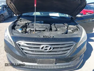 2016 Hyundai Sonata Sport with VIN 5NPE34AF2GH414630, listed as a IAAI auction lot 41653099 with 117,258 mi miles and . Bid and sale history available at DreamBid. Image 10.