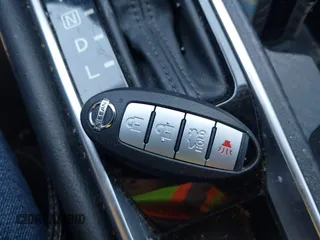 2022 Nissan Sentra SV z VIN 3N1AB8CV0NY248897, wystawiony jako IAAI lot #42027766 z przebiegiem 56 968 mil mil oraz . Historia ofert i sprzedaży dostępna na DreamBid. Obrazek 11.