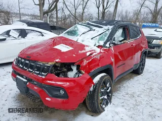 2023 Jeep Compass Latitude with VIN 3C4NJDBN9PT531729, listed as a IAAI auction lot 41620284 with 27,824 mi miles and . Bid and sale history available at DreamBid. Image 2.