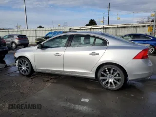 2017 Volvo S60 Inscription Platinum with VIN LYV402TM4HB148565, listed as a Copart auction lot 81338933 with 17,057 mi miles. Bid and sale history available at carsss.com. Image 2.