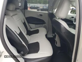 2017 Jeep Compass Latitude z VIN 3C4NJCBBXHT605838, wystawiony jako Copart lot #53980295 z przebiegiem 92 756 mil mil oraz Szkoda całkowita • Salvage title. Historia ofert i sprzedaży dostępna na DreamBid. Obrazek 11.
