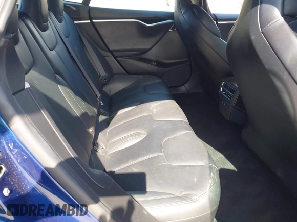2017 Tesla Model S 100D с VIN 5YJSA1E25HF209284, выставлен на аукционе IAAI как лот 41953515 с пробегом 83 489 миль миль и . История ставок и продаж доступна на DreamBid. Изображение 8.