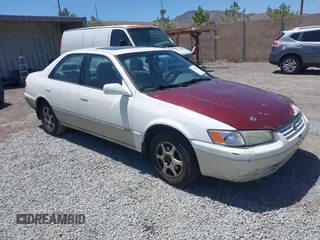 1999 Toyota Camry LE z VIN JT2BG22K3X0342513, wystawiony jako IAAI lot #42371033 z przebiegiem 159 894 mil mil oraz . Historia ofert i sprzedaży dostępna na DreamBid. Obrazek 1.