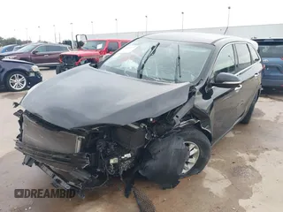 2020 Kia Sorento LX with VIN 5XYPG4A35LG642383, listed as a IAAI auction lot 41232335 with 61,802 mi miles. Bid and sale history available at carsss.com. Image 20.