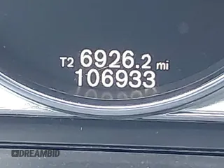 2018 Volvo S60 Inscription Platinum with VIN LYV402HM1JB156380, listed as a IAAI auction lot 41408529 with 106,933 mi miles. Bid and sale history available at carsss.com. Image 14.