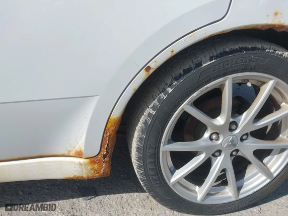 2012 Mitsubishi Galant ES with VIN 4A32B3FF2CE010985, listed as a IAAI auction lot 42087191 with 173,149 mi miles. Bid and sale history available at carsss.com. Image 6.