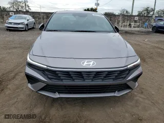 2025 Hyundai Elantra SEL Sport with VIN KMHLM4DGXSU893186, listed as a Copart auction lot 89147065 with 205 mi miles and Salvage Title. Bid and sale history available at carsss.com. Image 5.