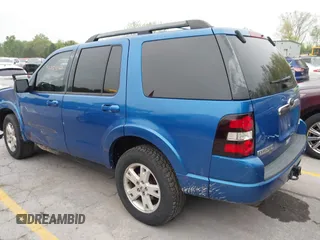 2010 Ford Explorer z VIN 1FMEU7D8XAUA09684, wystawiony jako IAAI lot #42254360 z przebiegiem 106 736 mil mil oraz . Historia ofert i sprzedaży dostępna na DreamBid. Obrazek 3.