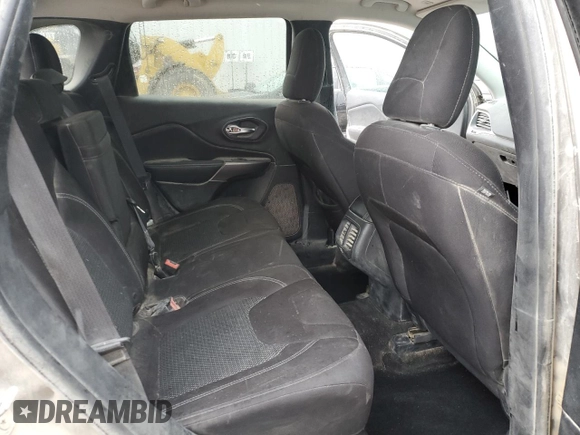 2019 Jeep Cherokee Latitude with VIN 1C4PJMCX3KD379129, listed as a Copart auction lot 47001435 with 132,547 mi miles and Salvage Title. Bid and sale history available at carsss.com. Image 11.