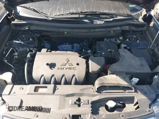 2020 Mitsubishi Outlander SE z VIN JA4AD3A36LZ020105, wystawiony jako IAAI lot #41835195 z przebiegiem 73 402 mil mil oraz . Historia ofert i sprzedaży dostępna na DreamBid. Obrazek 10.